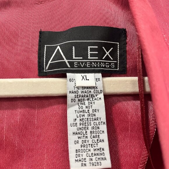 Alex Evenings Pink Jacket Cuffed 3/4 Sleeve Jeweled Brooch Front Closure Sz XL - Picture 5 of 5